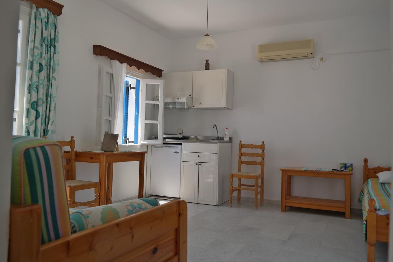 Katerina Suites Agios Prokopios  Exterior photo