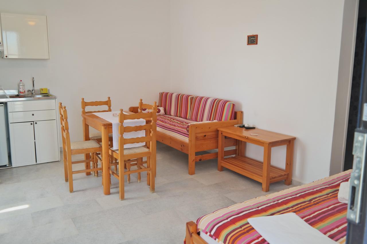 Katerina Suites Agios Prokopios  Exterior photo
